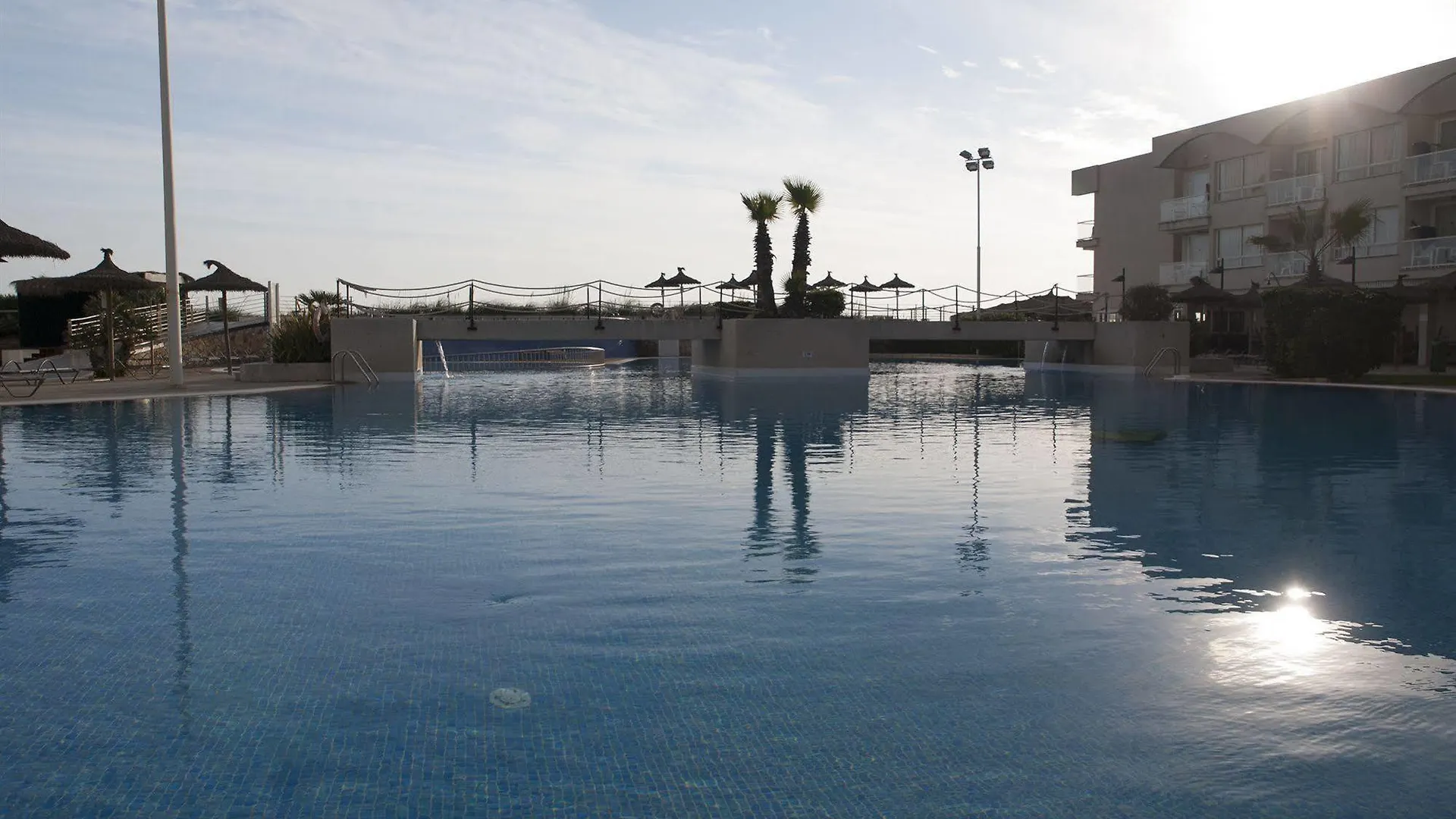 Eix Platja Daurada Hotel & Spa カン・ピカフォルト アパートホテル